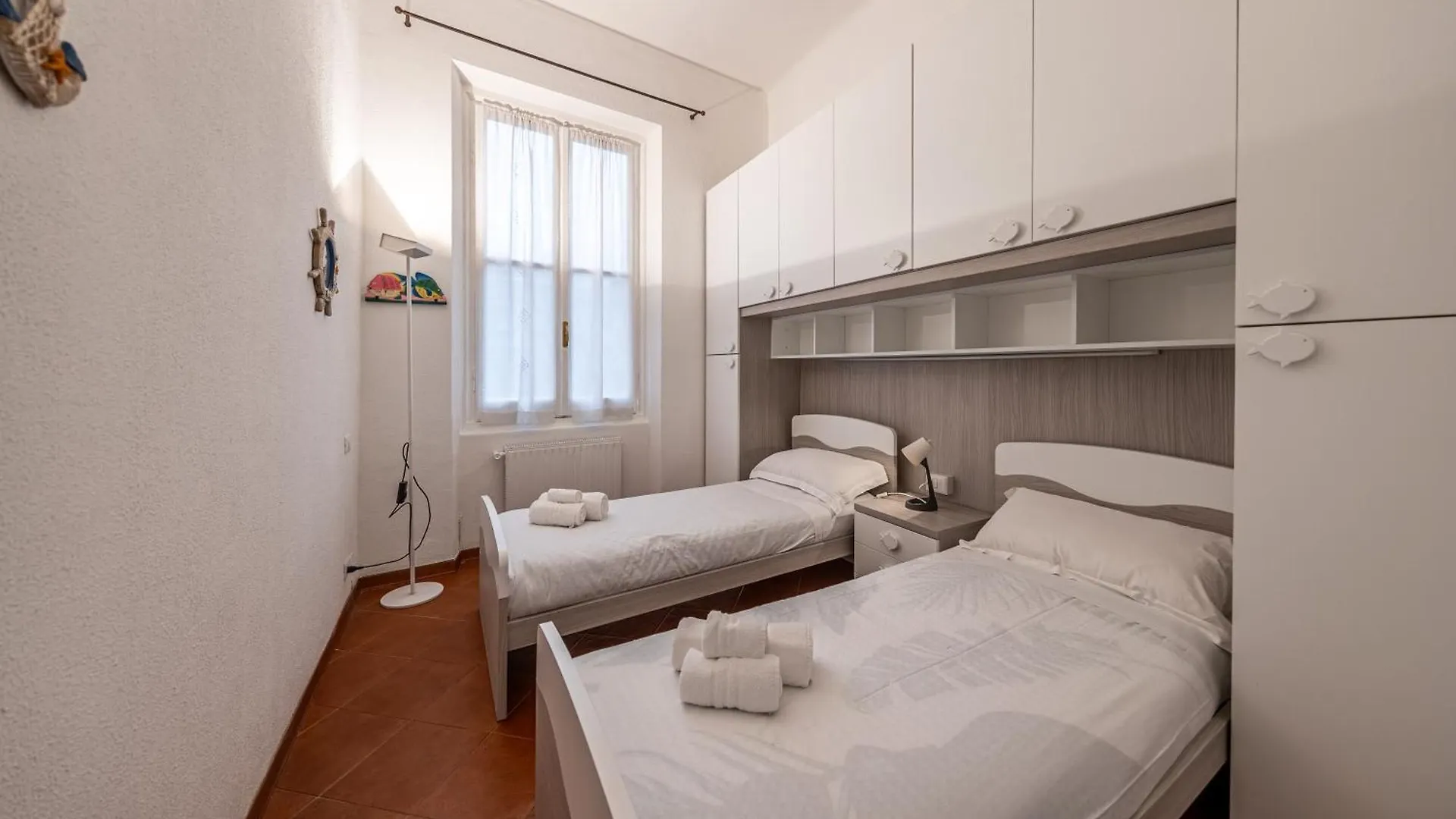 Apartment Santa Margherita Apt Centrale E Accogliente Italy